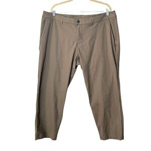 Lululemon ABC Crop Pants Mens Khaki Size 40